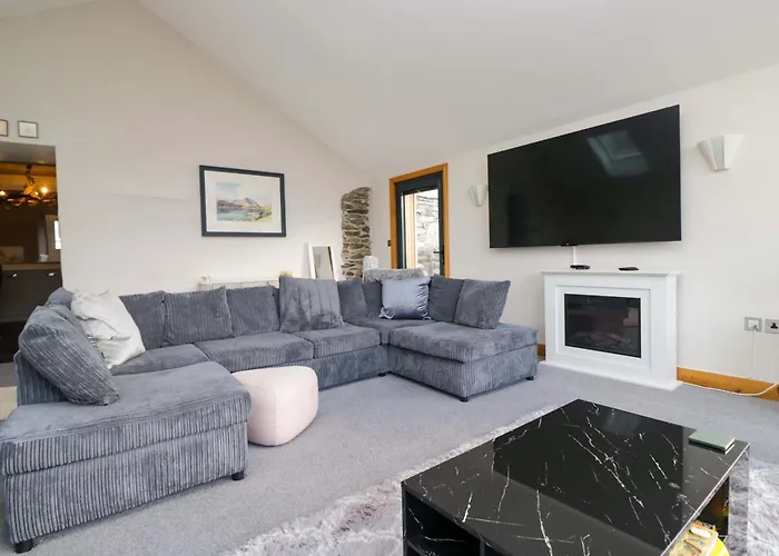 Two Hollens Ambleside