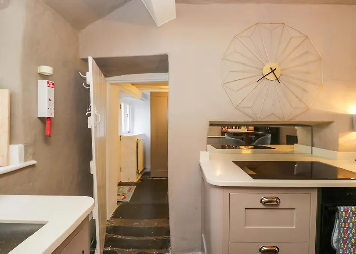 Holiday home Two Hollens